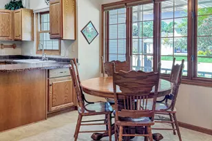 3727 S 10th St, Sheboygan, WI 53081 - Photo 11