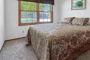 3727 S 10th St, Sheboygan, WI 53081 - Photo 15