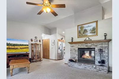 3727 S 10th St, Sheboygan, WI 53081 - Photo 7