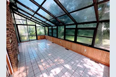 2944  Ridley Rd, Delafield, WI 53029 - Photo 9