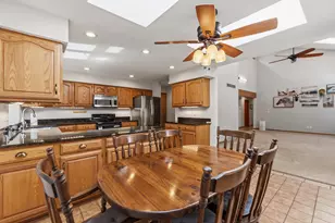 2944 Ridley Rd, Delafield, WI 53029 - Photo 7