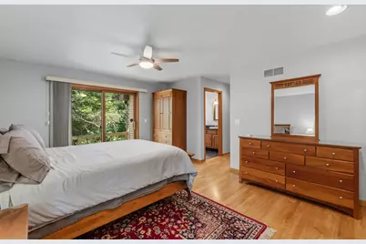 2944  Ridley Rd, Delafield, WI 53029 - Photo 13