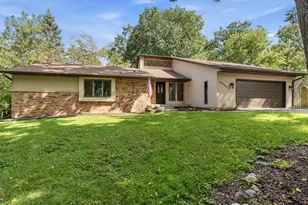 2944 Ridley Rd, Delafield, WI 53029 - Photo 49