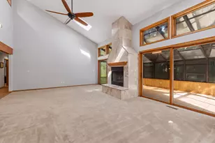 2944 Ridley Rd, Delafield, WI 53029 - Photo 5