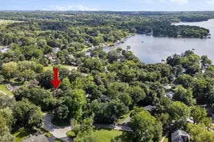 2944 Ridley Rd, Delafield, WI 53029 - Photo 3