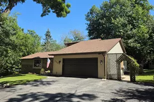 2944 Ridley Rd, Delafield, WI 53029 - Photo 1
