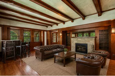 6789 N Elm Tree Rd, Glendale, WI 53217 - Photo 3