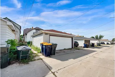 1966 S 69th St, West Allis, WI 53219 - Photo 27