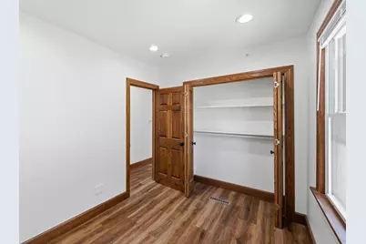 3713 E Cudahy Ave #3715, Cudahy, WI 53110 - Photo 17