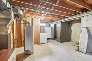 2218 Catalpa Rd, Madison, WI 53713 - Photo 17
