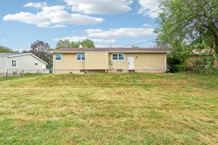 2218 Catalpa Rd, Madison, WI 53713 - Photo 13