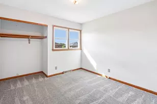 2218 Catalpa Rd, Madison, WI 53713 - Photo 9