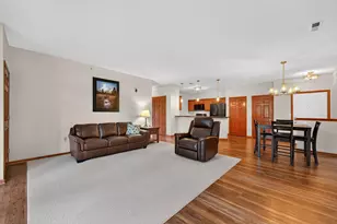 230 Hilldale Dr, Hartford, WI 53027 - Photo 17