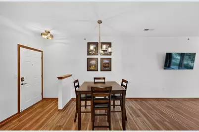 230  Hilldale Dr #1111, Hartford, WI 53027 - Photo 9