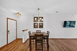 230 Hilldale Dr, Hartford, WI 53027 - Photo 9