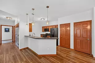 230 Hilldale Dr, Hartford, WI 53027 - Photo 11
