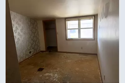 9051 N 95th St #F, Milwaukee, WI 53224 - Photo 5