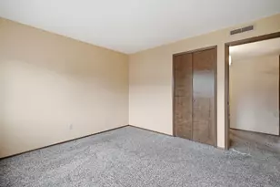 1146 Pilgrim Pkwy, Elm Grove, WI 53122 - Photo 17