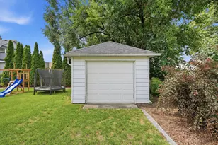 2430 13th Ave, South Milwaukee, WI 53172 - Photo 33