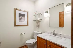 13737 N Lake Shore Dr, Mequon, WI 53097 - Photo 11