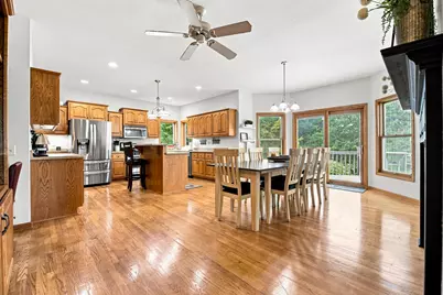 W238S5976  Prairie Wolf Ct, Waukesha, WI 53189 - Photo 3