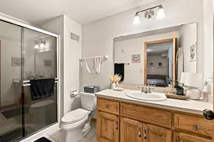 W238S5976 Prairie Wolf Ct, Waukesha, WI 53189 - Photo 25