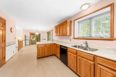 N58W24835  Cardinal Ct, Sussex, WI 53089 - Photo 13