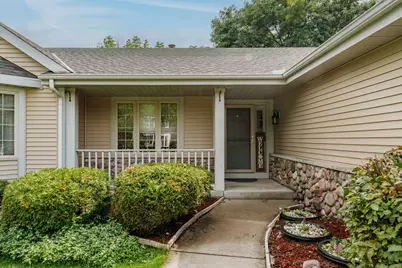 N58W24835  Cardinal Ct, Sussex, WI 53089 - Photo 3