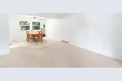 16200  Tomahawk Trl, Brookfield, WI 53005 - Photo 19