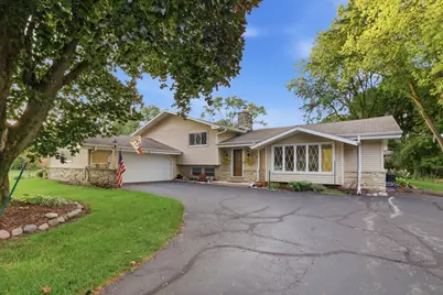 16200  Tomahawk Trl, Brookfield, WI 53005 - Photo 47