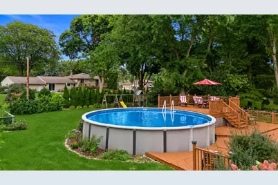 16200  Tomahawk Trl, Brookfield, WI 53005 - Photo 7