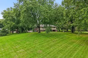 121 Saeger Ave, Lac La Belle, WI 53066 - Photo 5