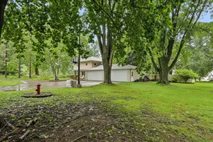 121 Saeger Ave, Lac La Belle, WI 53066 - Photo 59