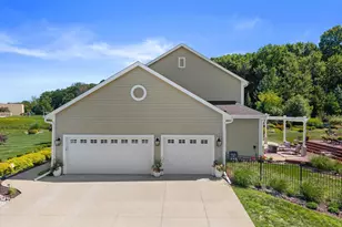 200 Nashotah Rd, Delafield, WI 53058 - Photo 45