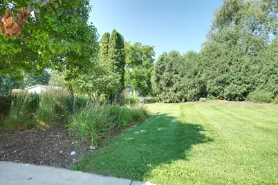 1166  Yosemite Rd, Oconomowoc, WI 53066 - Photo 3