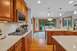171 Birch Rd, Delafield, WI 53018 - Photo 7