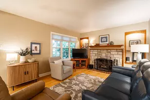 2416 S 79th St, West Allis, WI 53219 - Photo 3
