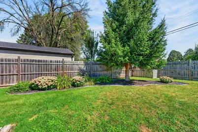 1303 N 27th St, Sheboygan, WI 53081 - Photo 35