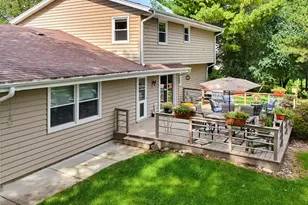 10257 W Spring Green Rd, Greenfield, WI 53228 - Photo 29