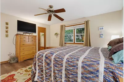 10257 W Spring Green Rd, Greenfield, WI 53228 - Photo 27