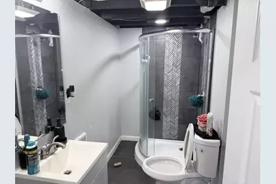 565 W Rogers St, Milwaukee, WI 53204 - Photo 17