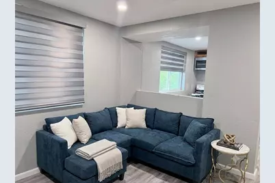 565 W Rogers St, Milwaukee, WI 53204 - Photo 15