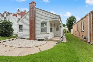 2709 S 47th St, Milwaukee, WI 53219 - Photo 1
