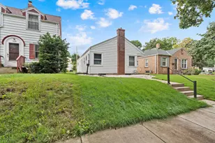 2709 S 47th St, Milwaukee, WI 53219 - Photo 3
