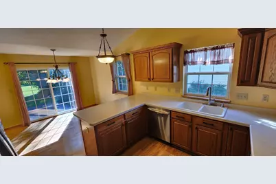 1132  Eastbrook Dr, Burlington, WI 53105 - Photo 13