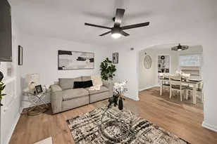 2421 W Hampton Ave, Milwaukee, WI 53209 - Photo 3