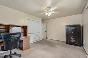 W170N9364 Woodlawn Dr, Menomonee Falls, WI 53051 - Photo 15