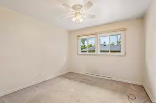 W170N9364 Woodlawn Dr, Menomonee Falls, WI 53051 - Photo 13