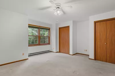 621  Barrington Ct #D, West Bend, WI 53095 - Photo 15