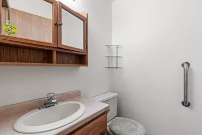 621  Barrington Ct #D, West Bend, WI 53095 - Photo 19